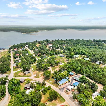 Diamond City Lakeside Resort Exterior photo